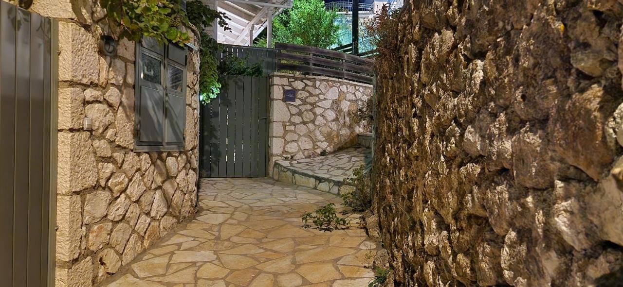 Wild Sea Apartments Áyios Nikítas Exterior foto